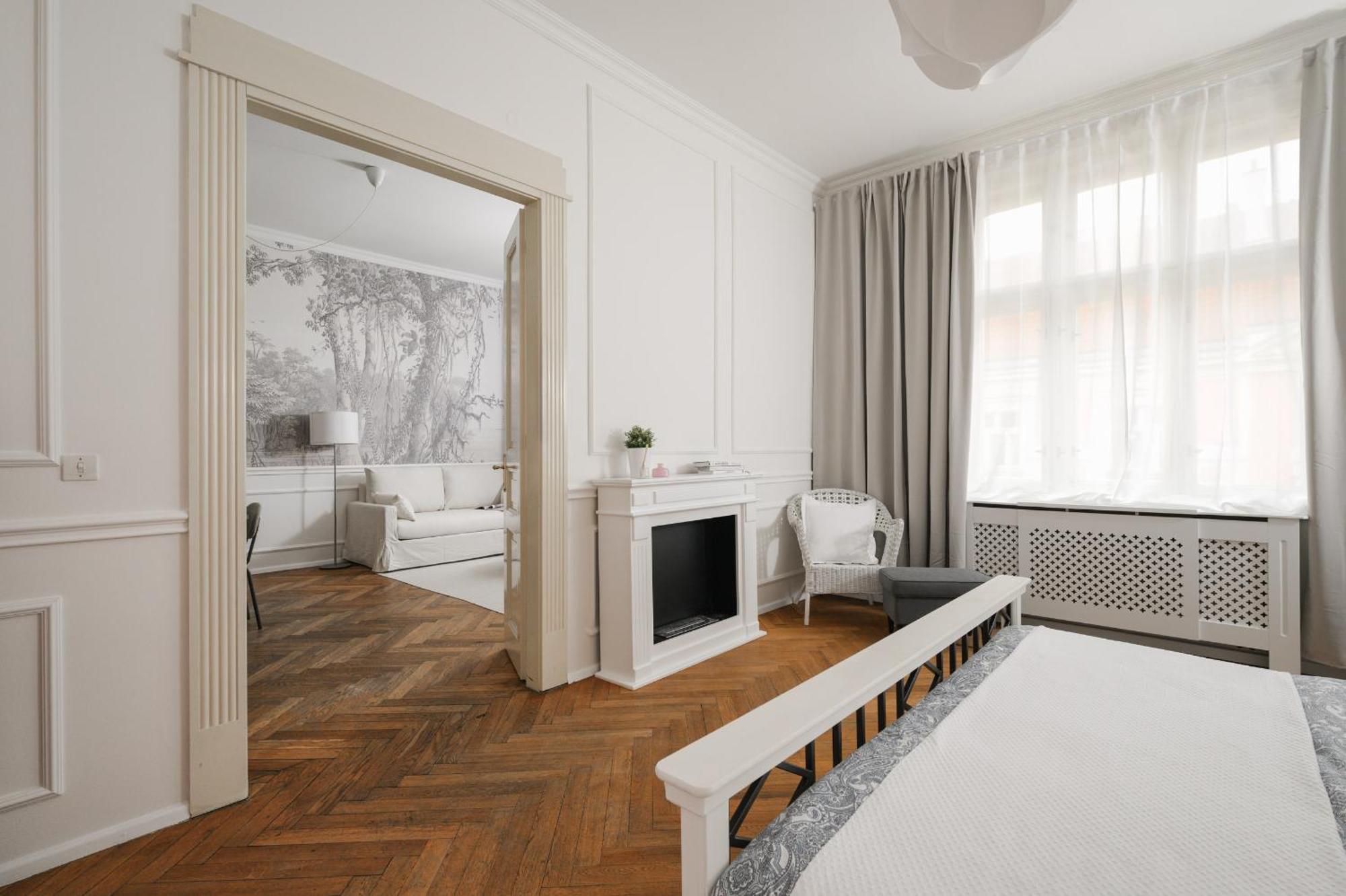 Apartment Airstay : Deluxe Old Town